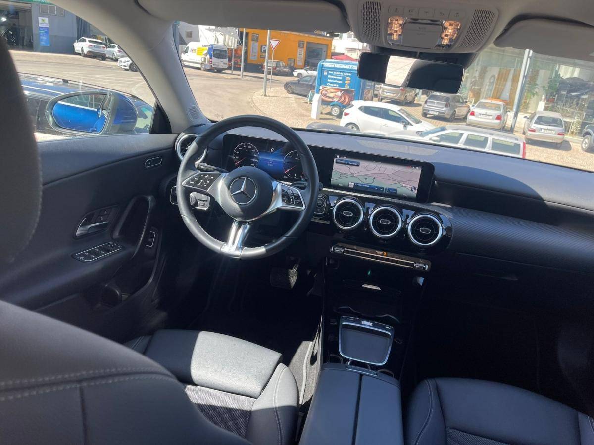 mercedes-benz-cla-2024-diesel-1950cc