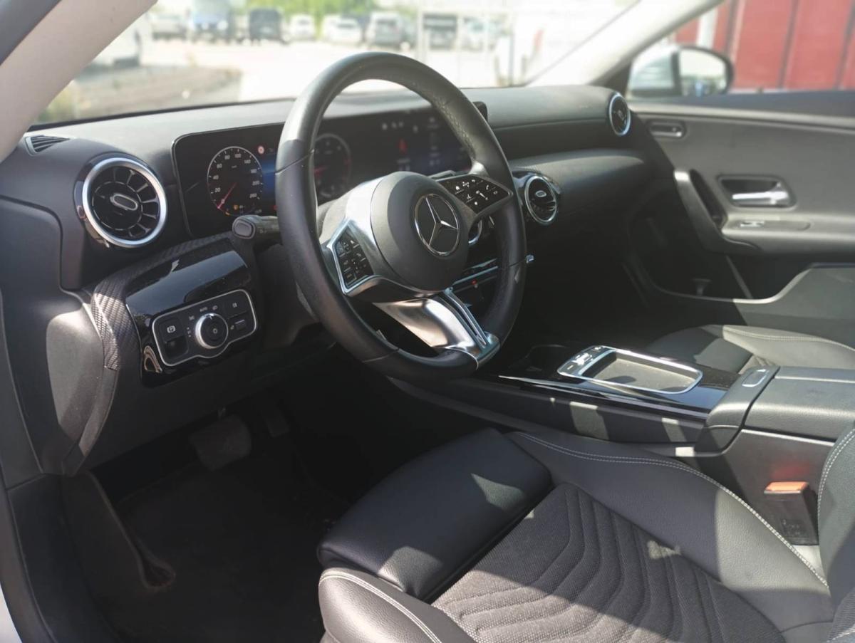 mercedes-benz-cla-2024-diesel-1950cc