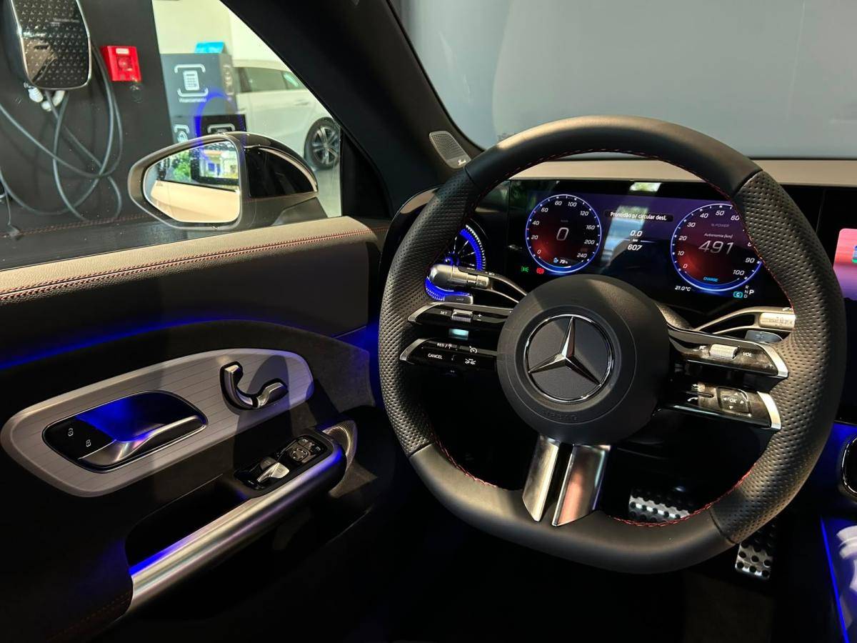 mercedes-benz-cla-2026-eletrico-500cc