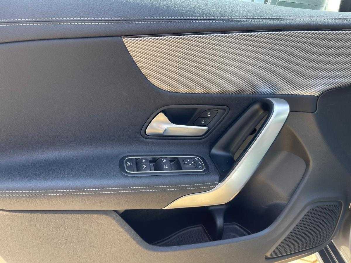 mercedes-benz-cla-2022-gasolina-1332cc