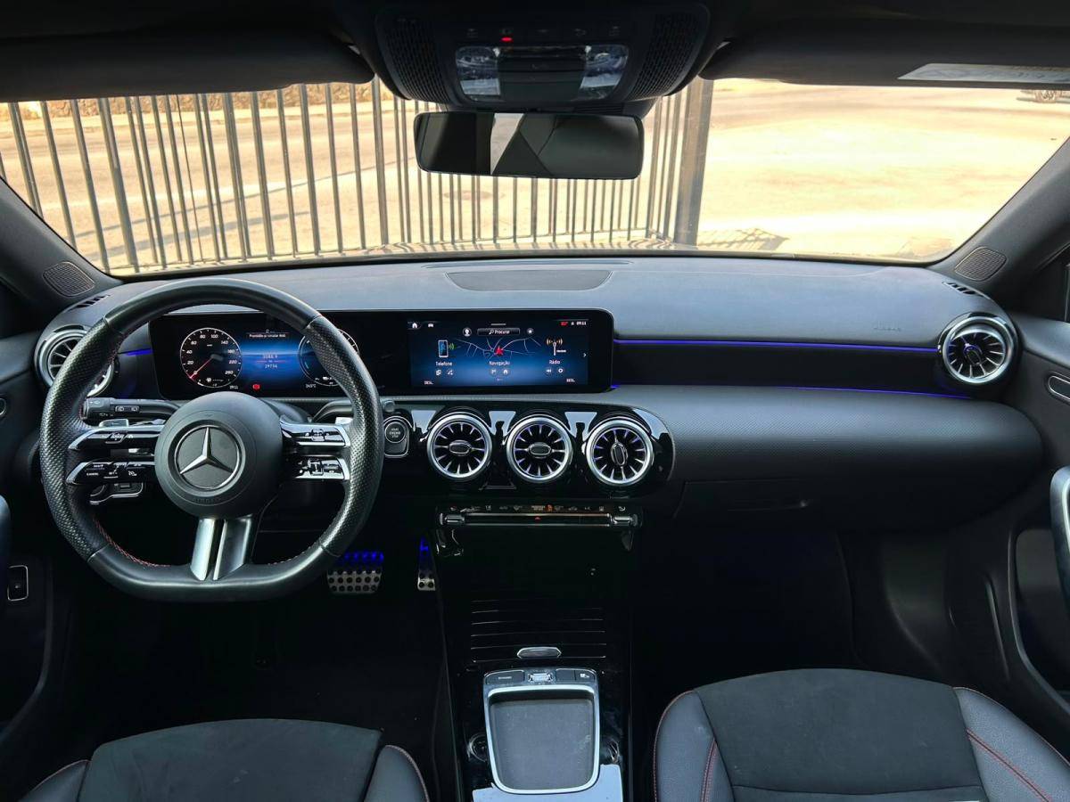 mercedes-benz-classe-a-2024-hibrido-a-gasolina-1332cc