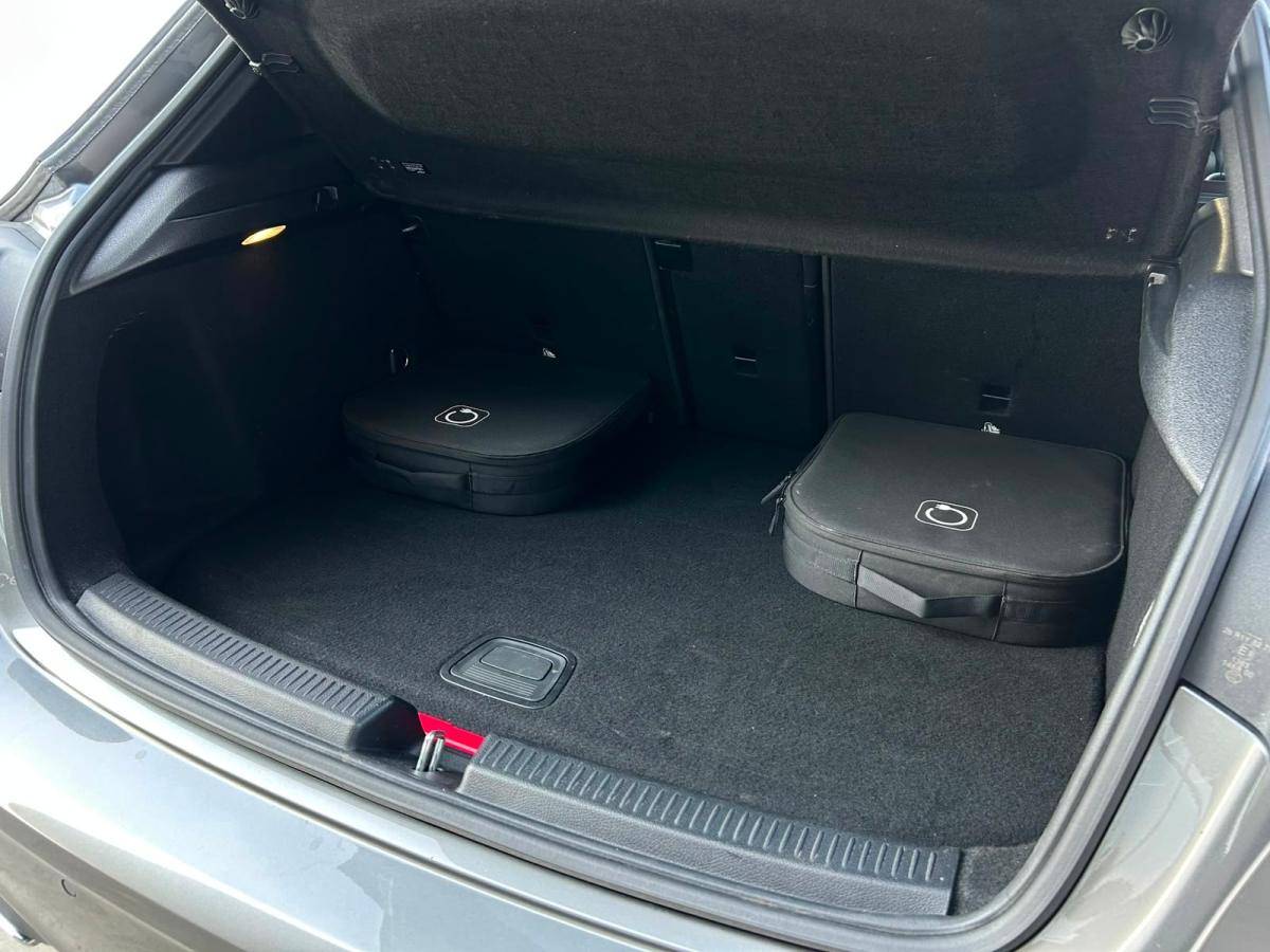 mercedes-benz-classe-a-2024-hibrido-a-gasolina-1332cc