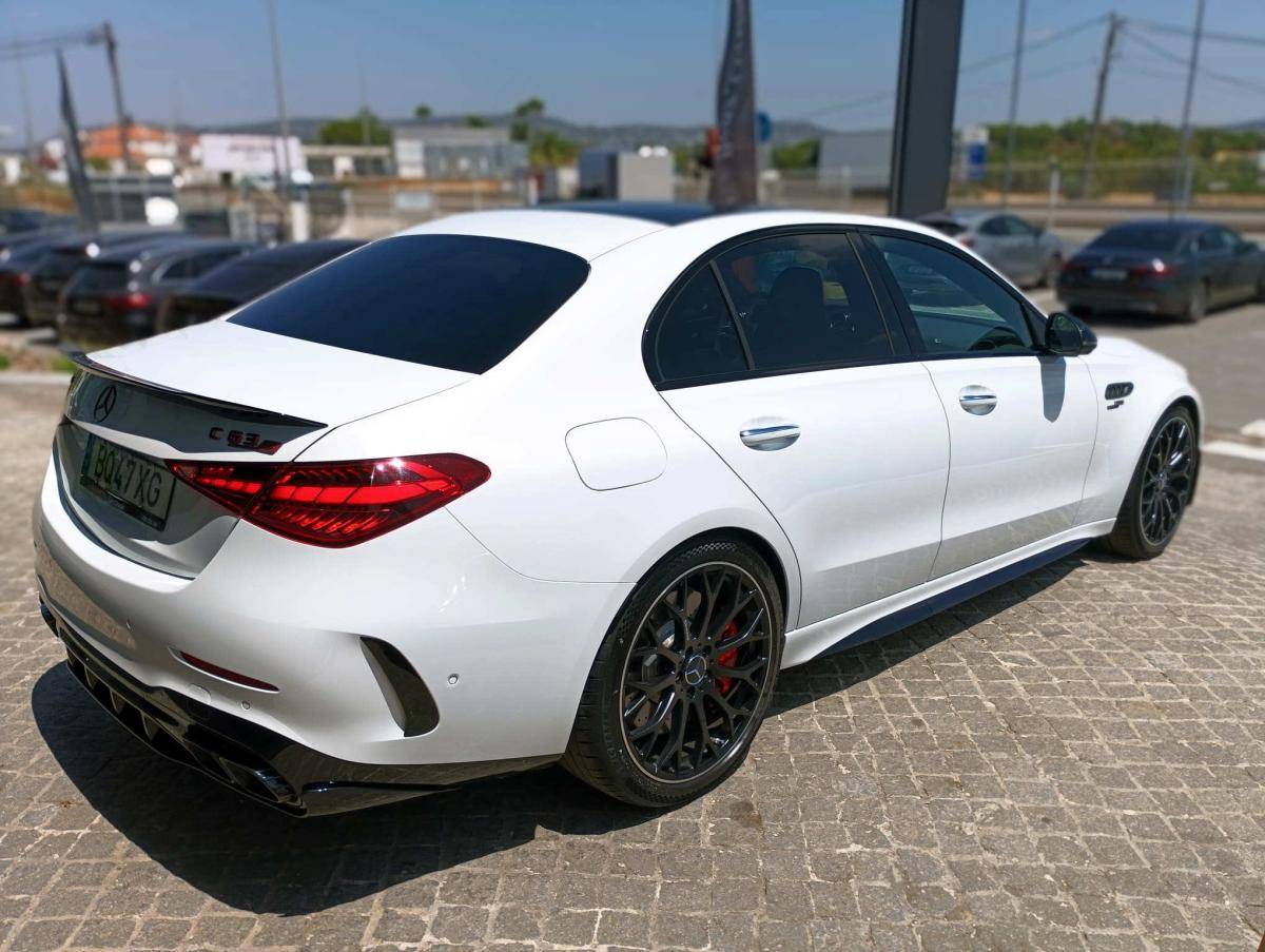 mercedes-benz-classe-c-2025-hibrido-a-gasolina-1991cc
