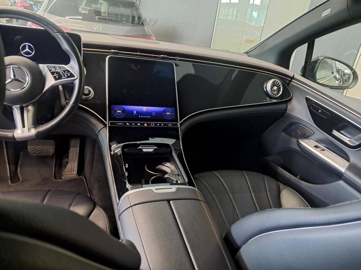 mercedes-benz-eqe-2024-eletrico-500cc