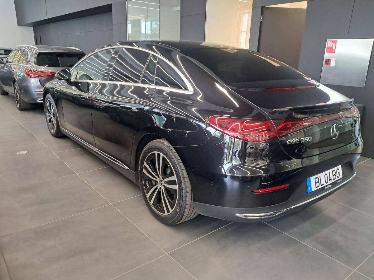 mercedes-benz-eqe-2024-eletrico-500cc