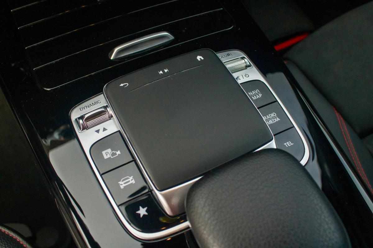 mercedes-benz-cla-180-d-1-5-2019-diesel-1461cc