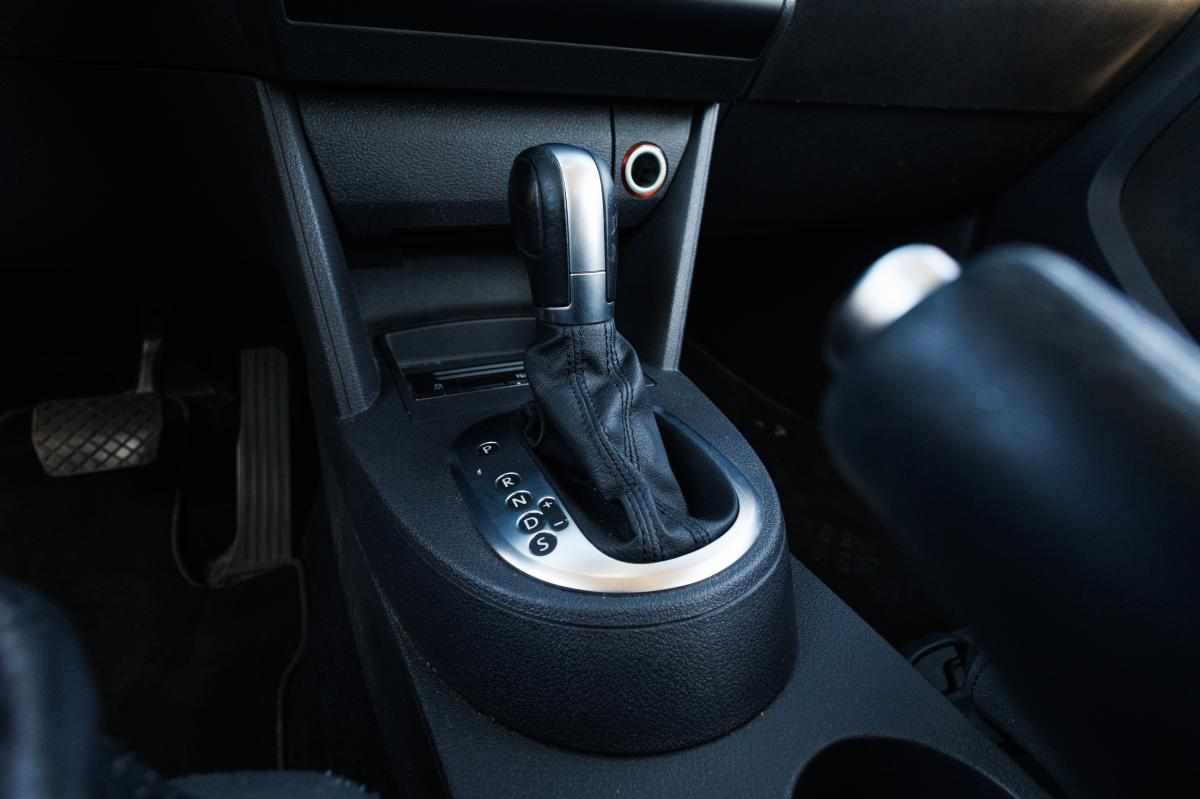 volkswagen-touran-2-0-tdi-2015-diesel-1968cc