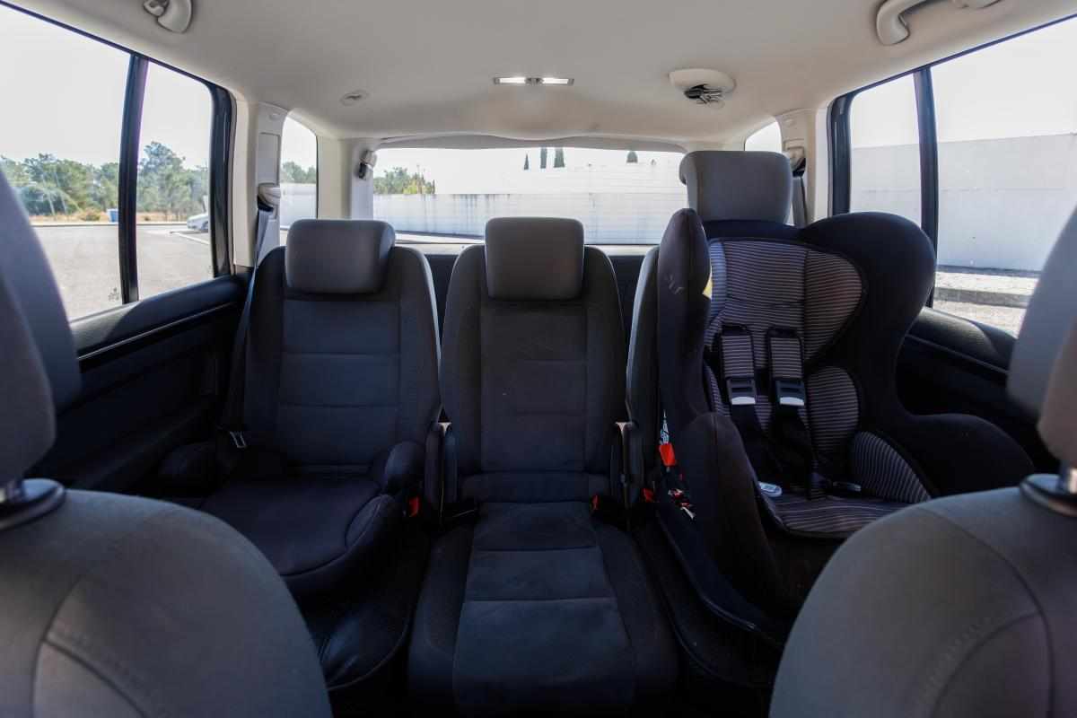 volkswagen-touran-2-0-tdi-2015-diesel-1968cc