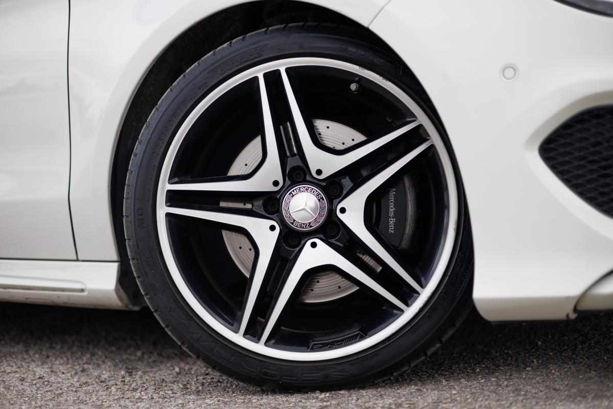 mercedes-benz-cla-220-cdi-2-1-2015-diesel-2143cc