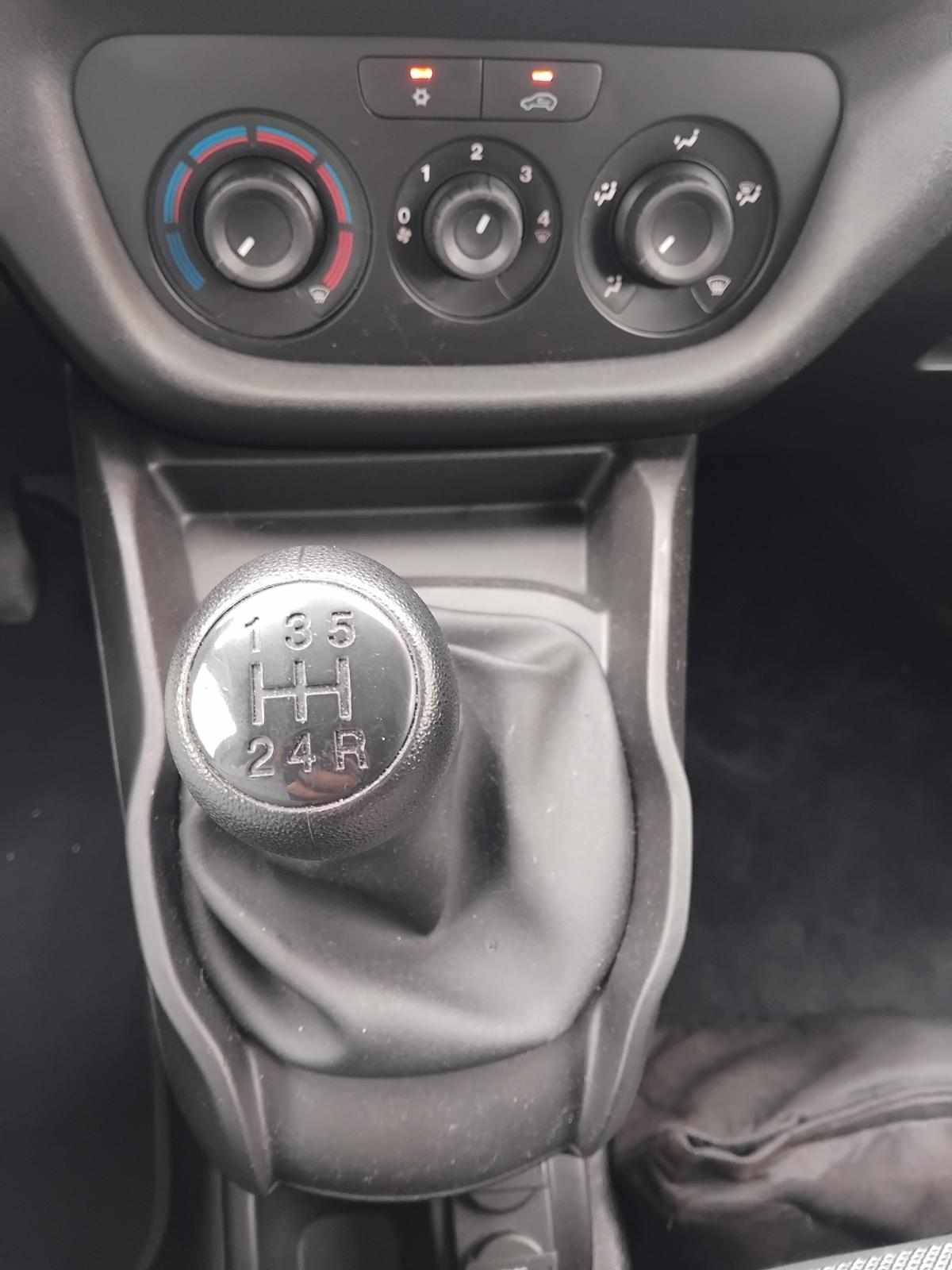 fiat-doblo-1-2-95cv-2021-diesel-1248cc