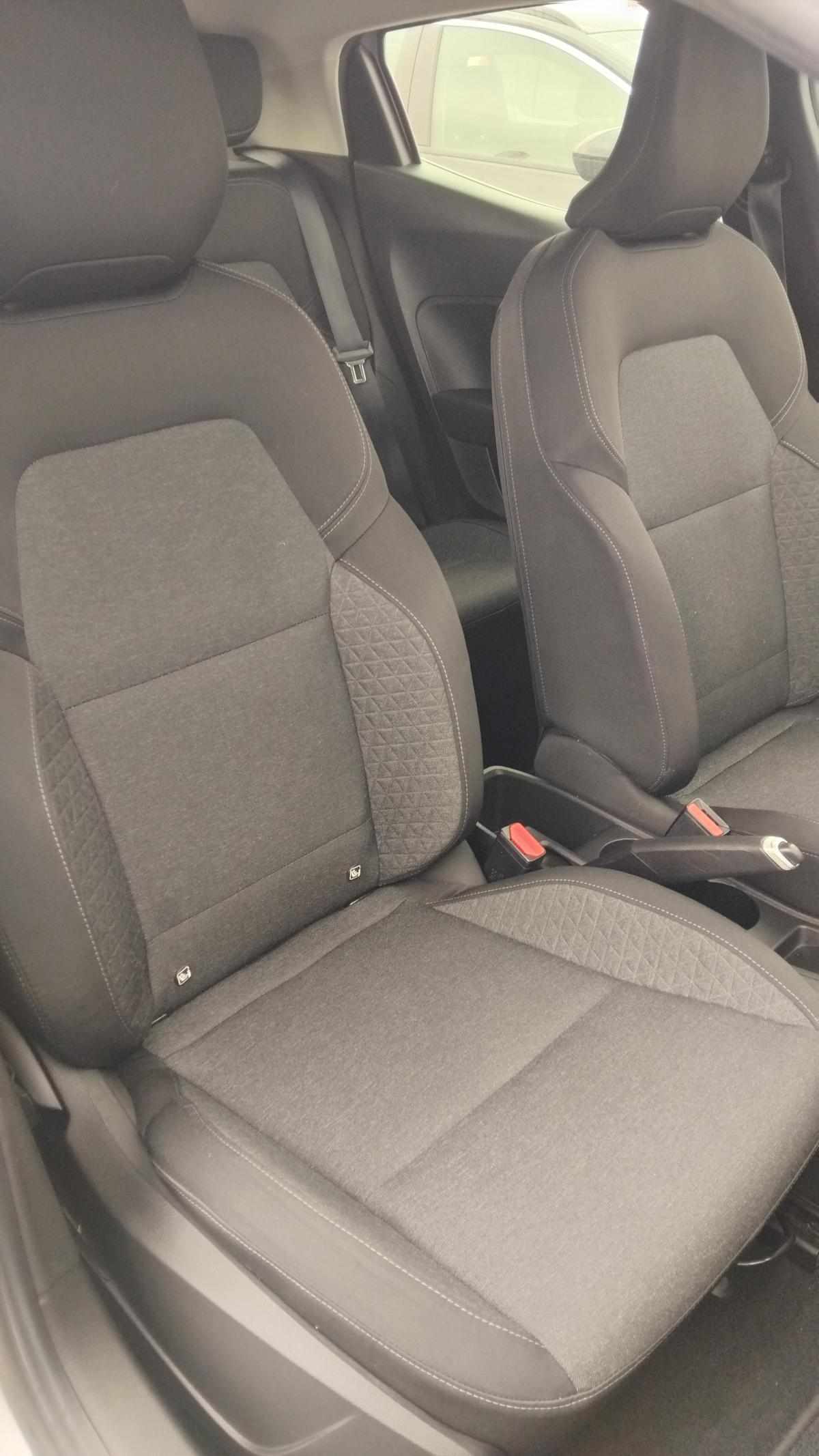 peugeot-208-1-2-puretech-2022-gasolina-1199cc