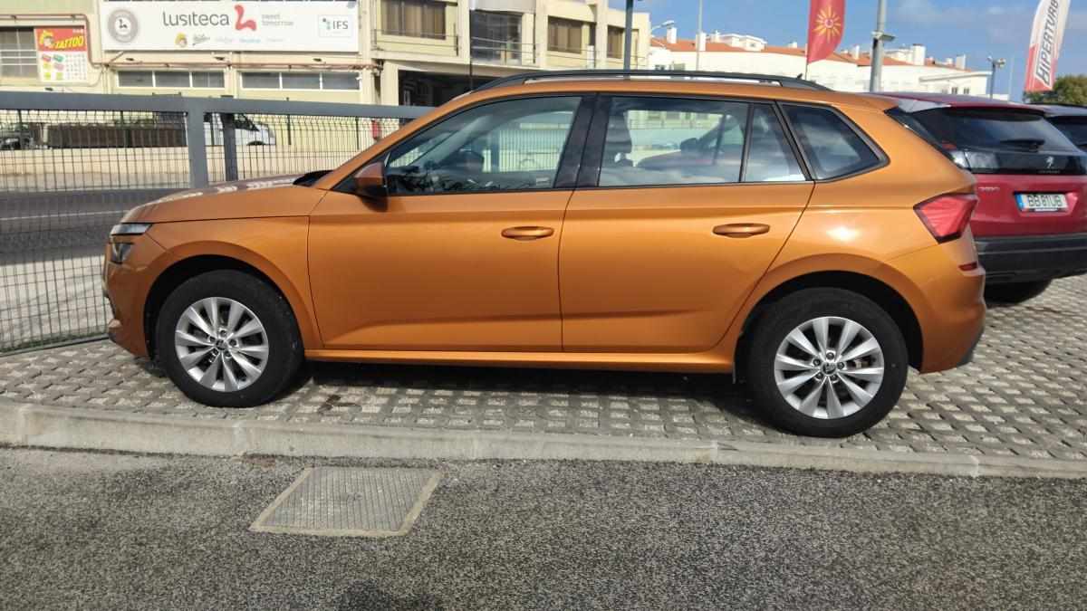skoda-kamiq-1-0-tsi-2022-gasolina-999cc