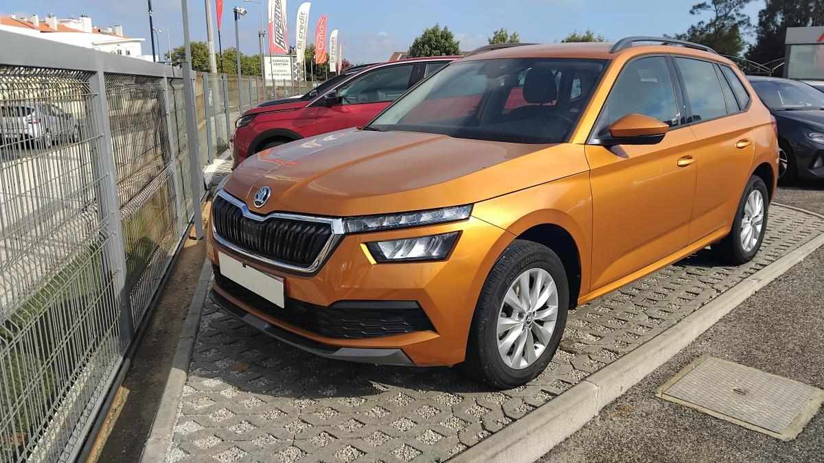 skoda-kamiq-1-0-tsi-2022-gasolina-999cc