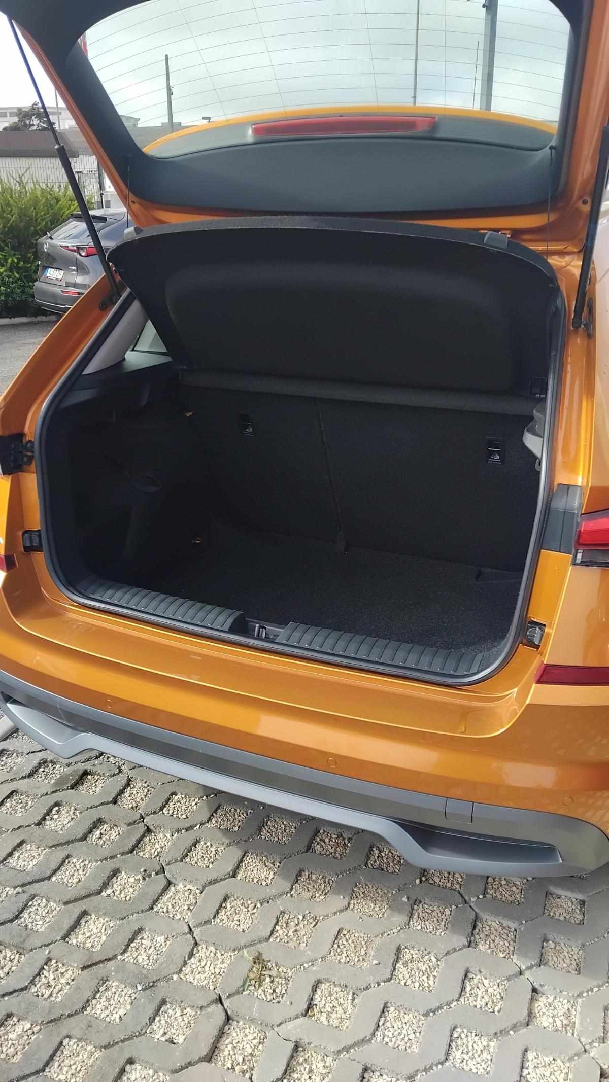 skoda-kamiq-1-0-tsi-2022-gasolina-999cc