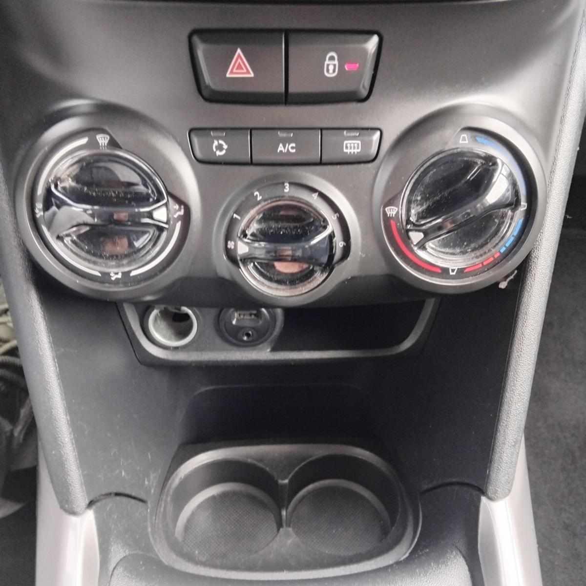 peugeot-2008-1-2-vti-2017-gasolina-1199cc