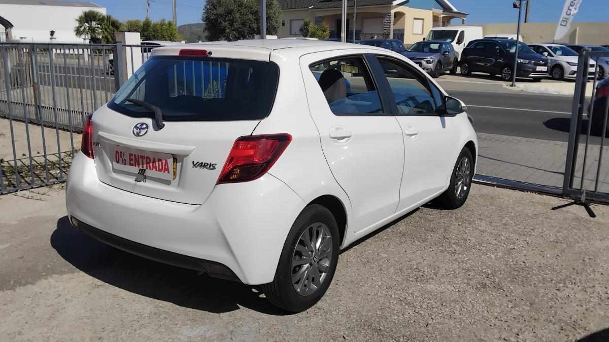 toyota-yaris-1-0-vvt-i-2017-gasolina-998cc
