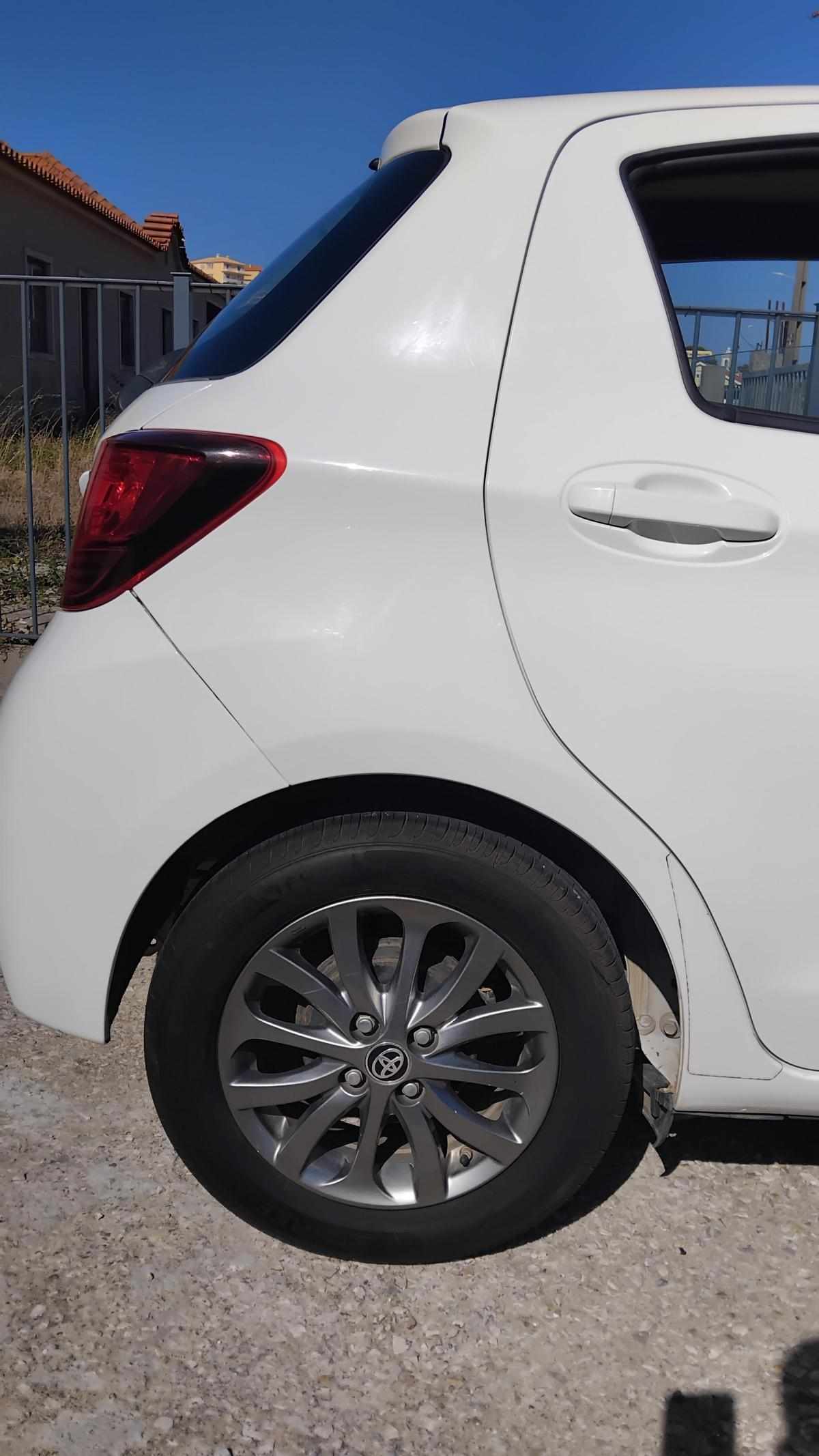 toyota-yaris-1-0-vvt-i-2017-gasolina-998cc