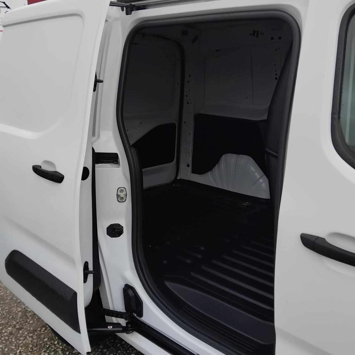 peugeot-partner-1-5-bluehdi-2020-diesel-1499cc