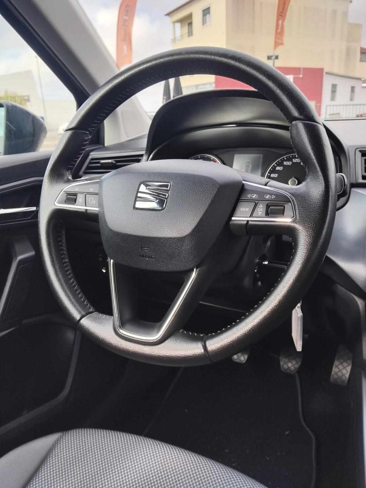 seat-arona-1-0-tsi-2021-gasolina-999cc