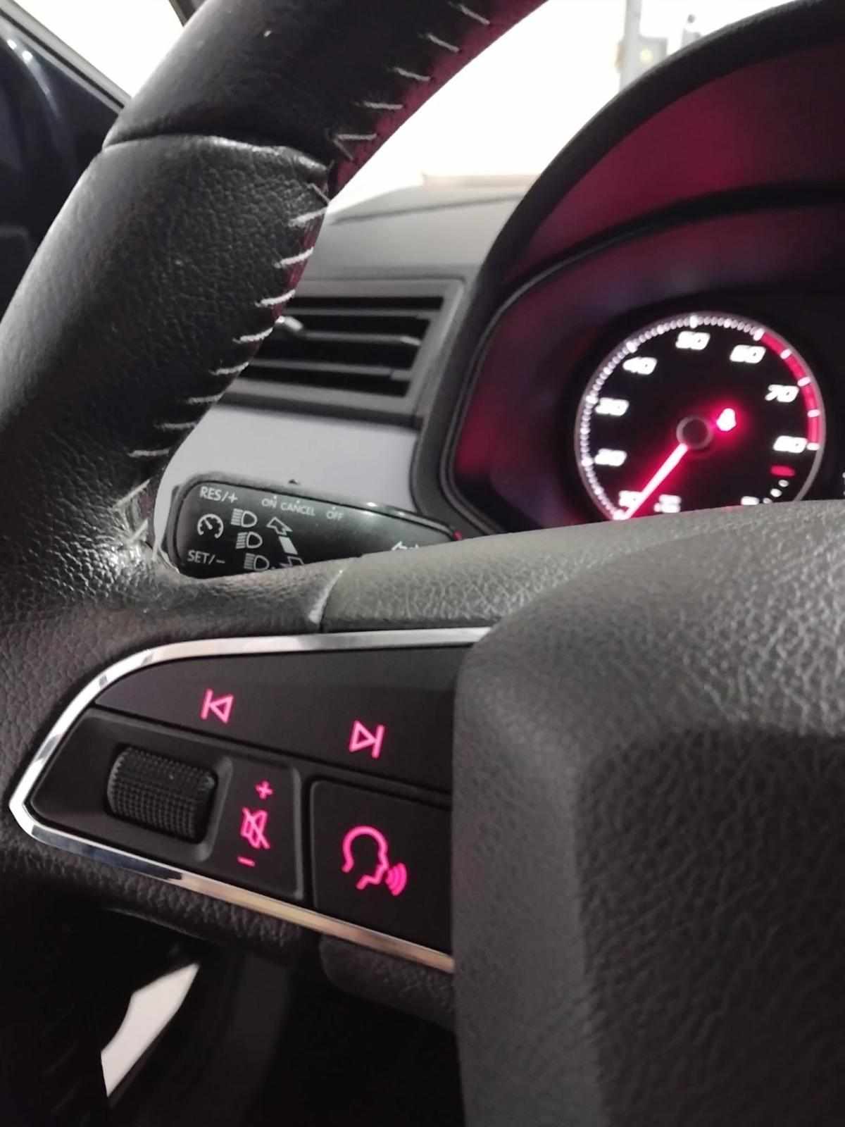 seat-arona-1-0-tsi-2021-gasolina-999cc