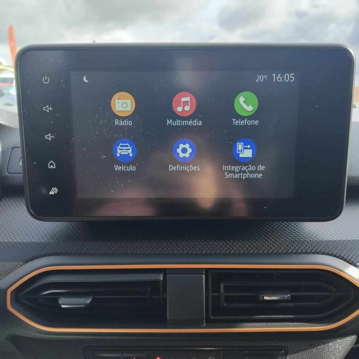 dacia-sandero-1-0-tce-2022-gasolina-999cc