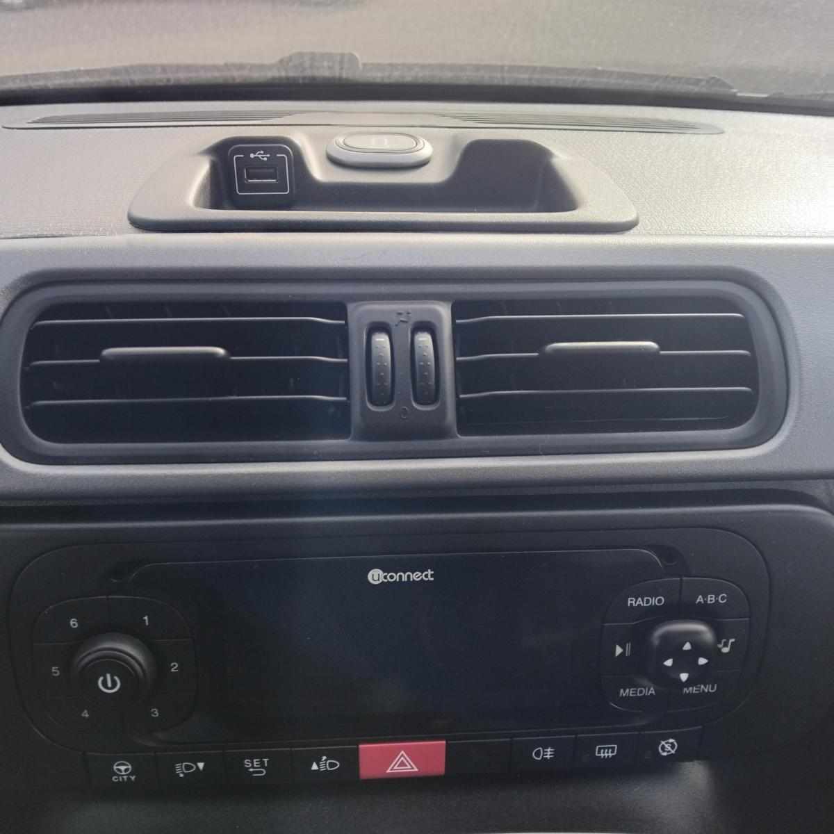 fiat-panda-1-0-hybrid-2022-gasolina-999cc
