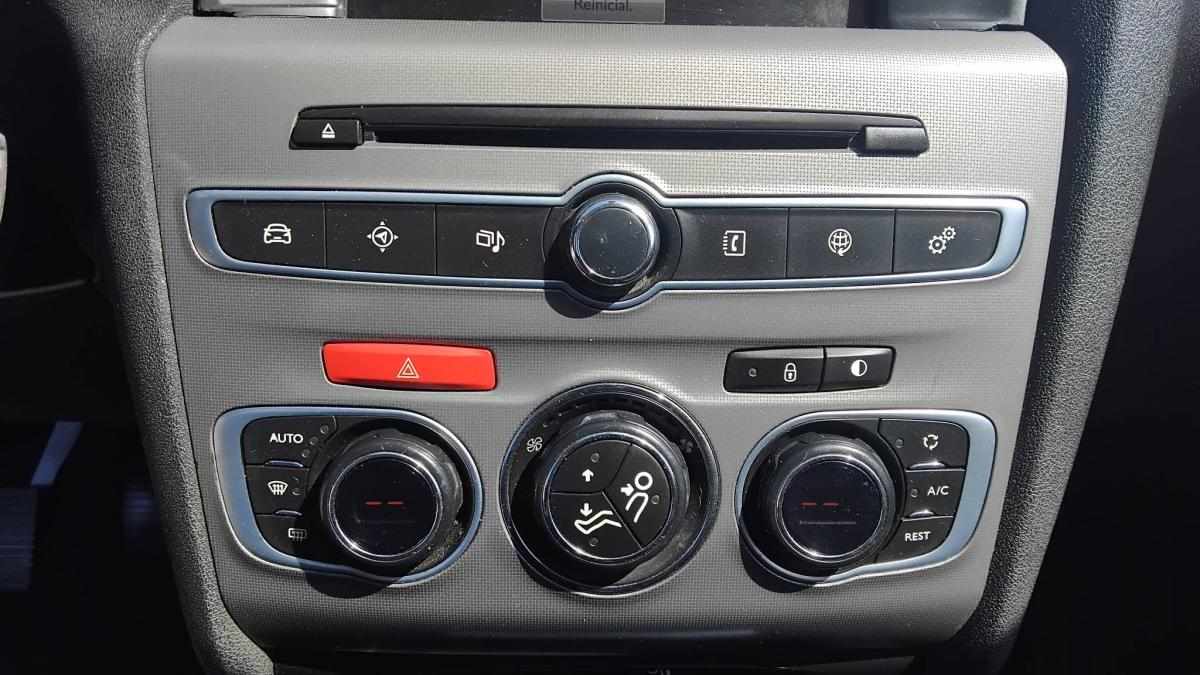 citroen-c4-1-6-bluehdi-2016-diesel-1560cc