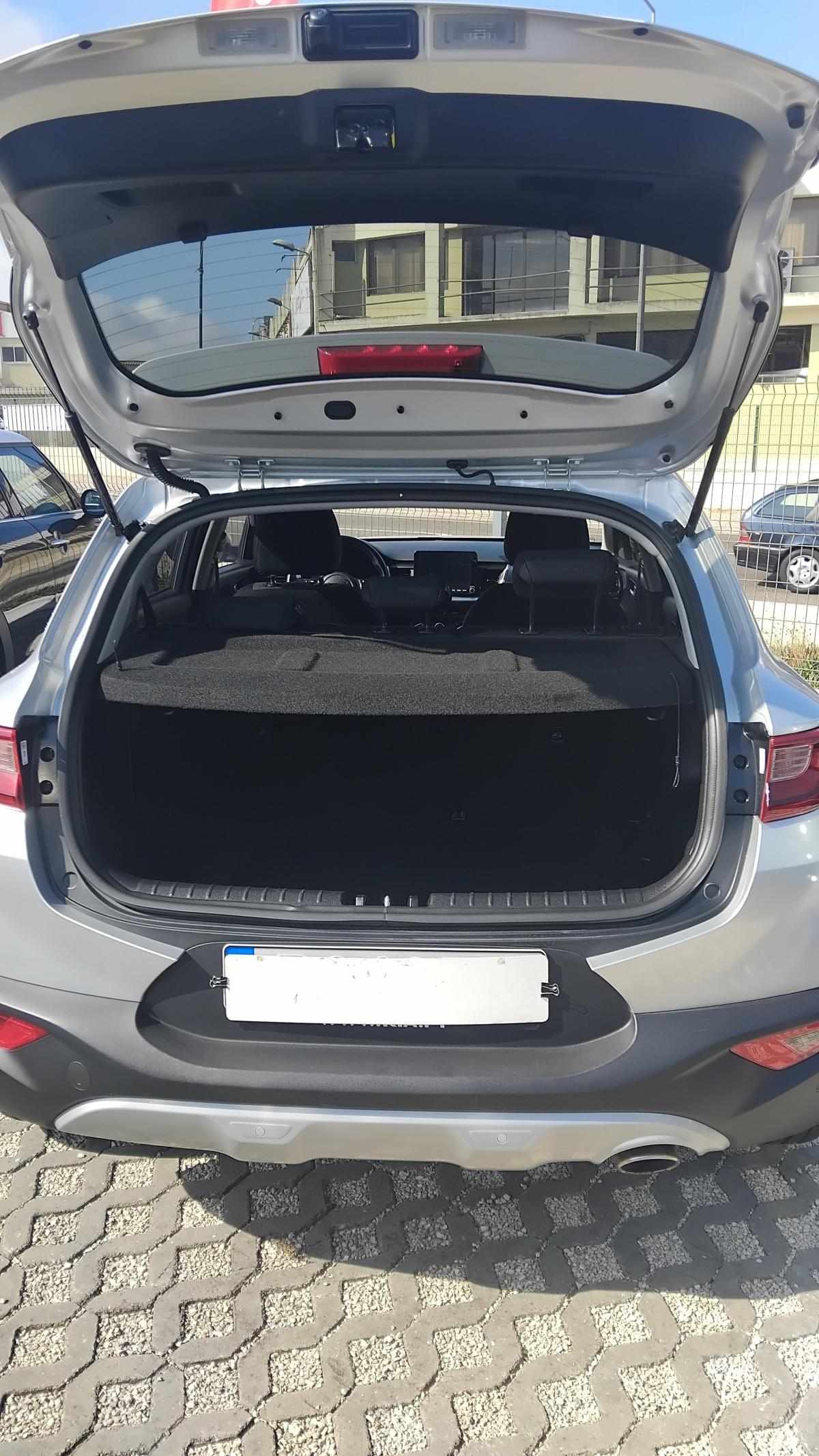 kia-stonic-1-0-t-gdi-2024-gasolina-998cc