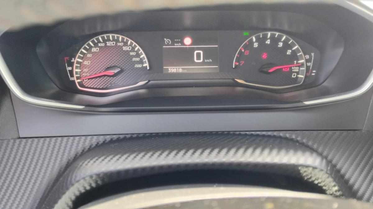 peugeot-2008-1-2-puretech-2022-gasolina-1199cc