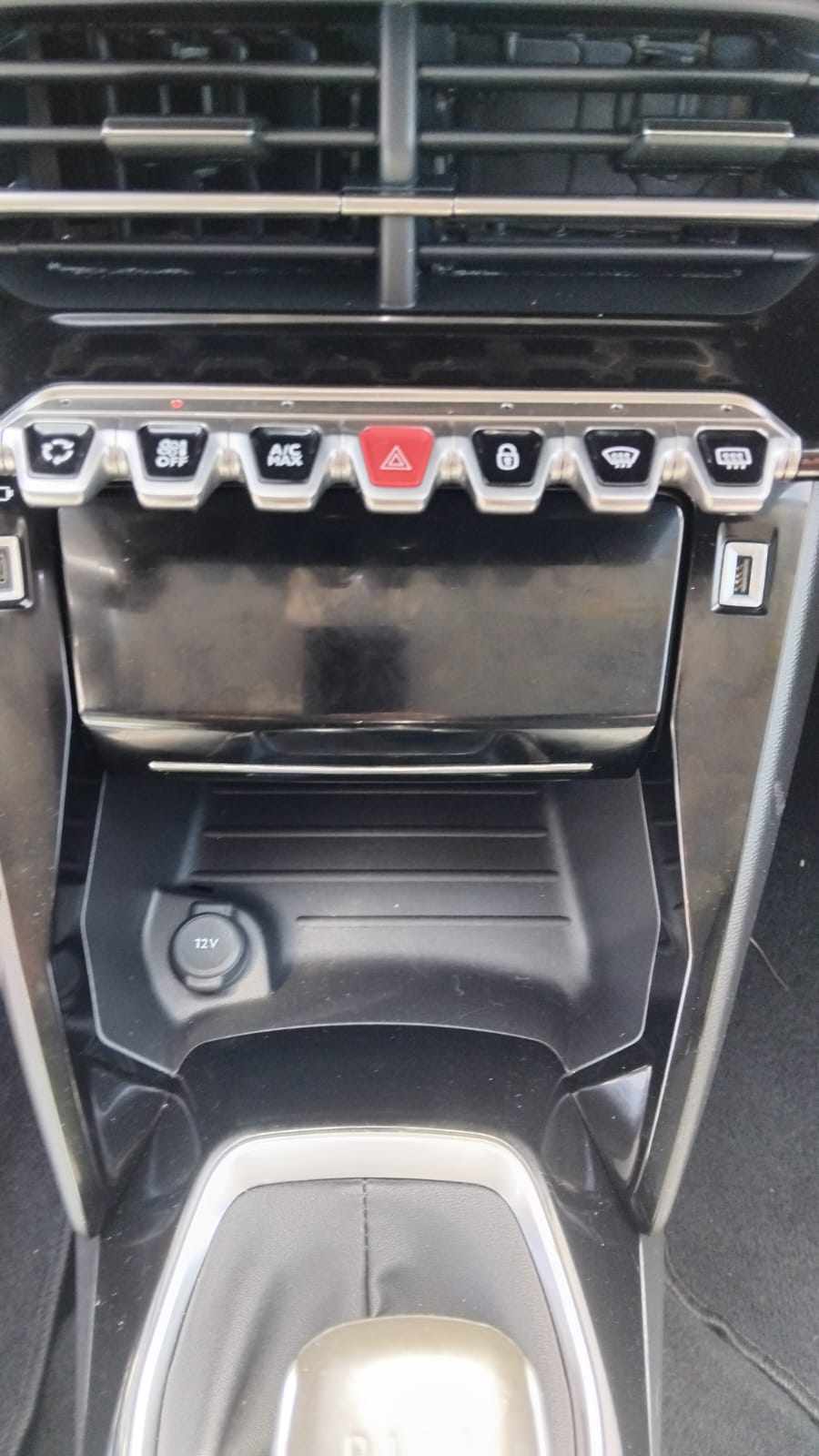 peugeot-2008-1-2-puretech-2022-gasolina-1199cc