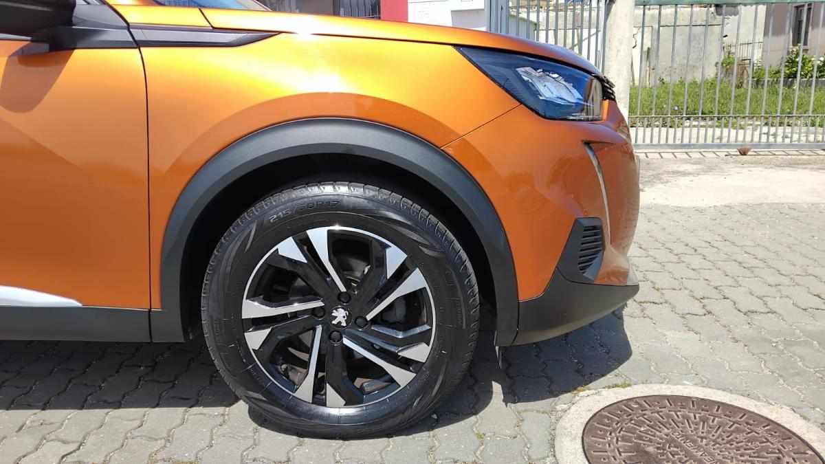 peugeot-2008-1-2-puretech-2022-gasolina-1199cc