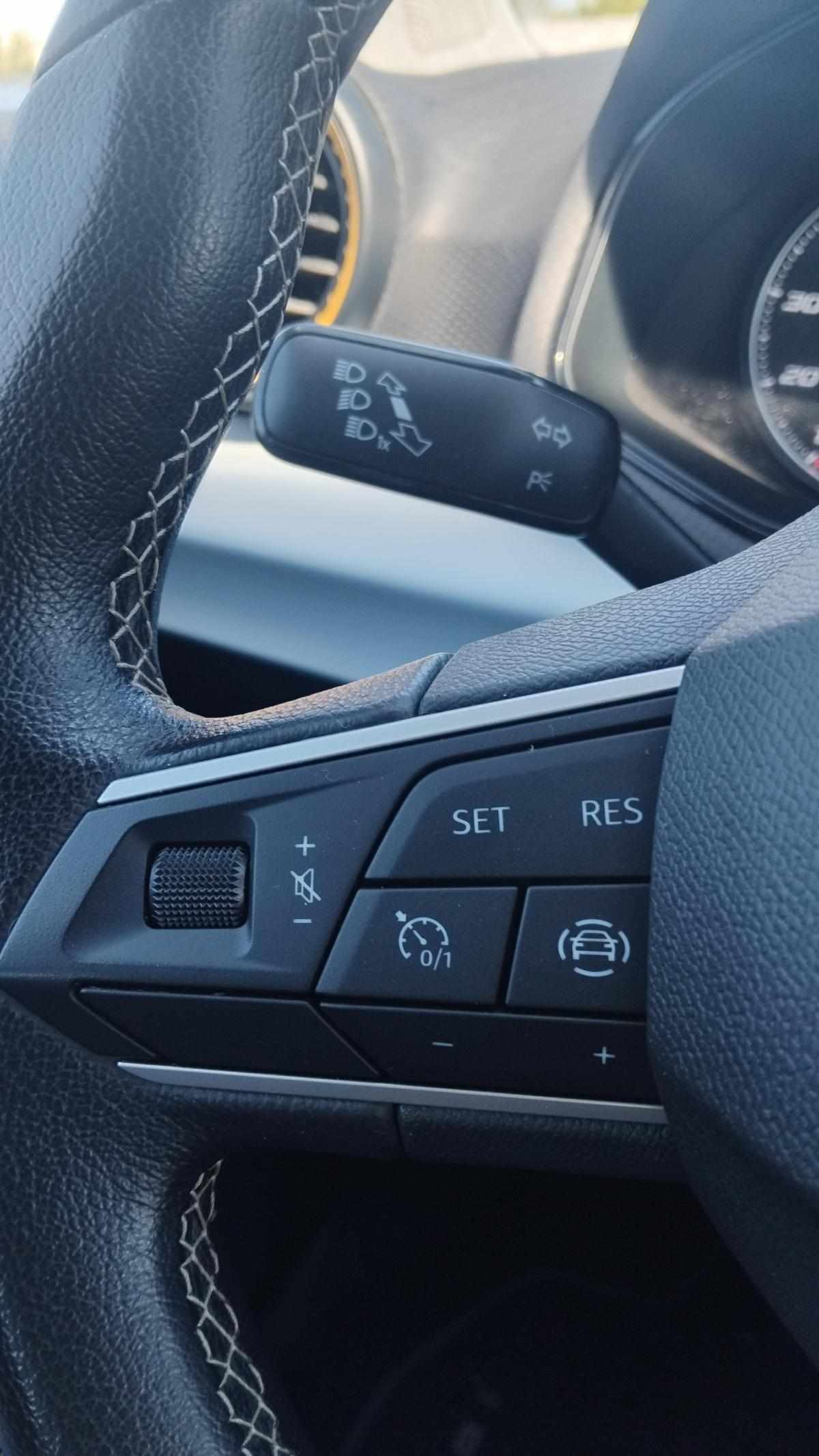 seat-ibiza-1-0-ecotsi-2022-gasolina-999cc