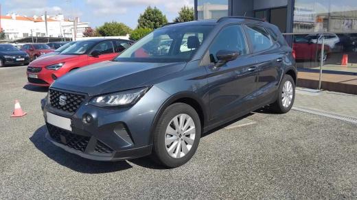 seat-arona-1-0-tsi-2023-gasolina-999cc