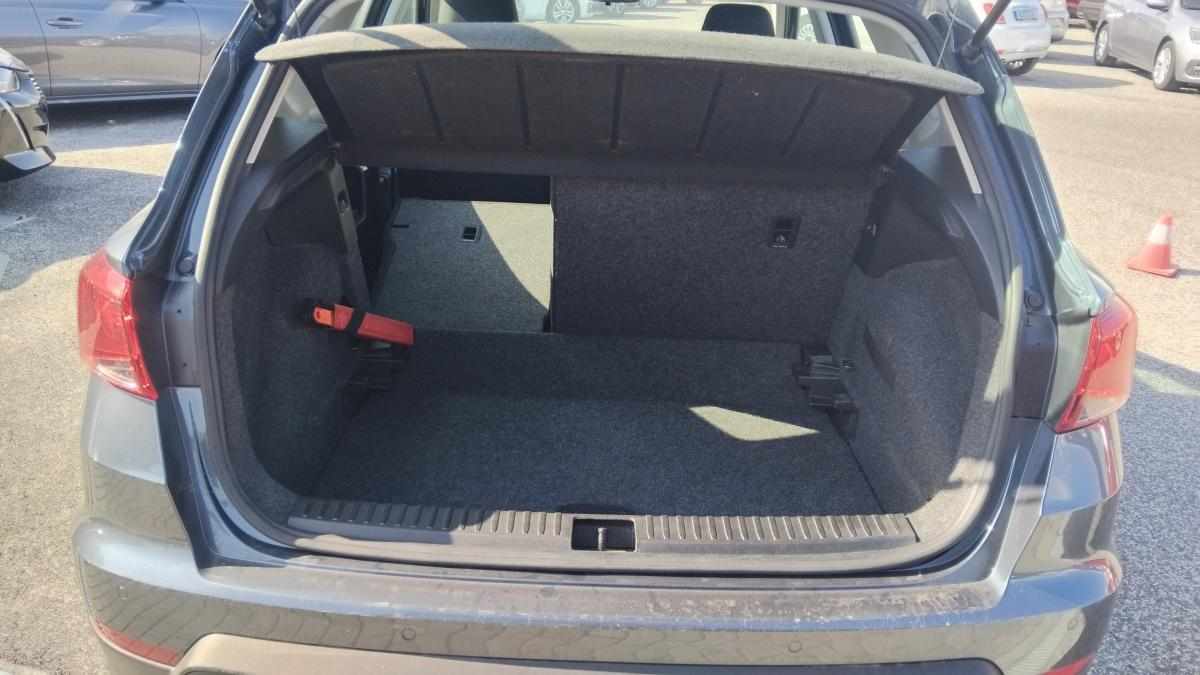 seat-arona-1-0-tsi-2023-gasolina-999cc