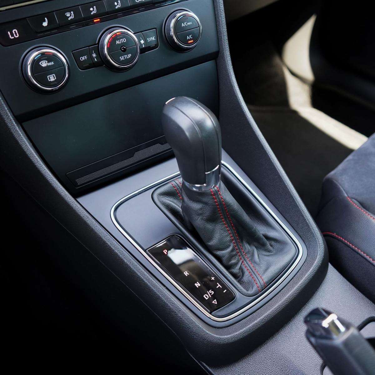 seat-leon-2013-diesel-1968cc