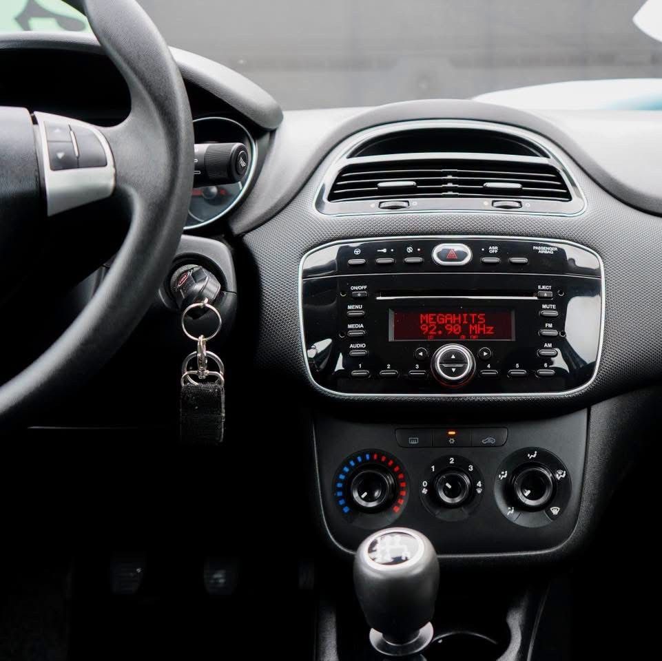 fiat-punto-2018-gasolina-1242cc