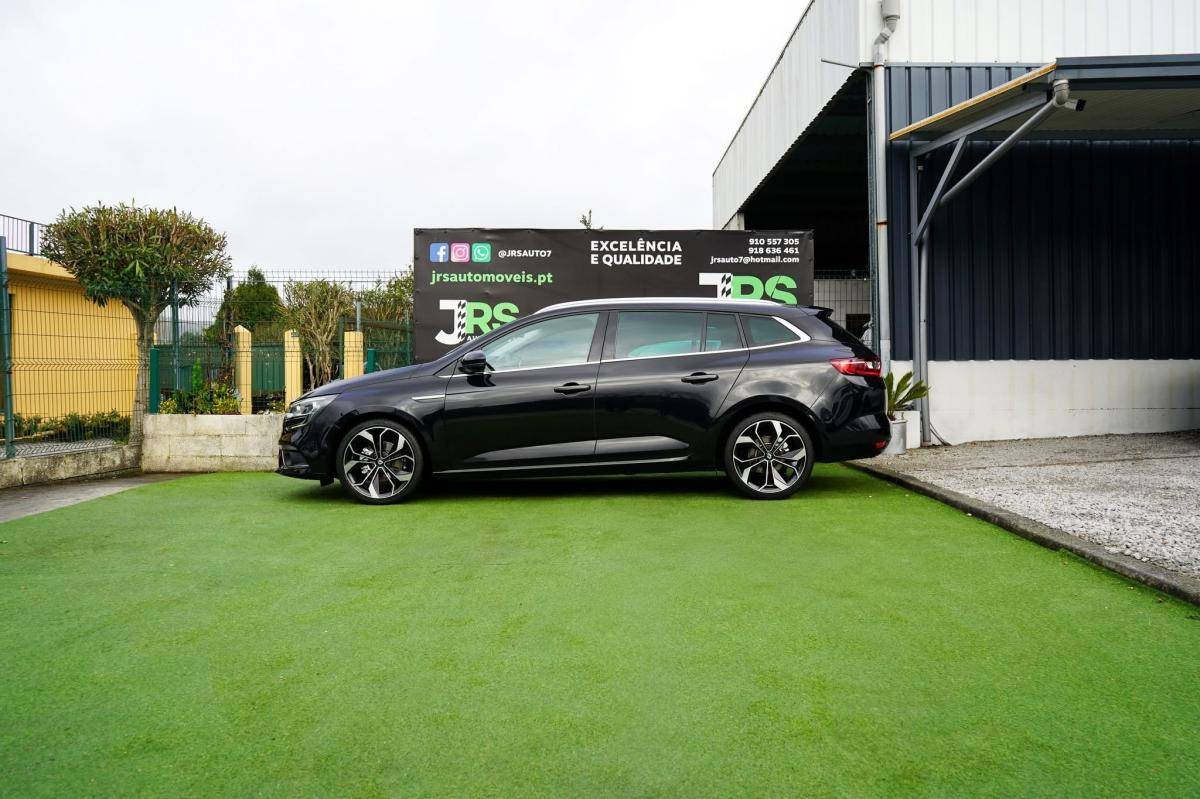 renault-megane-sport-tourer-2019-diesel-1461cc