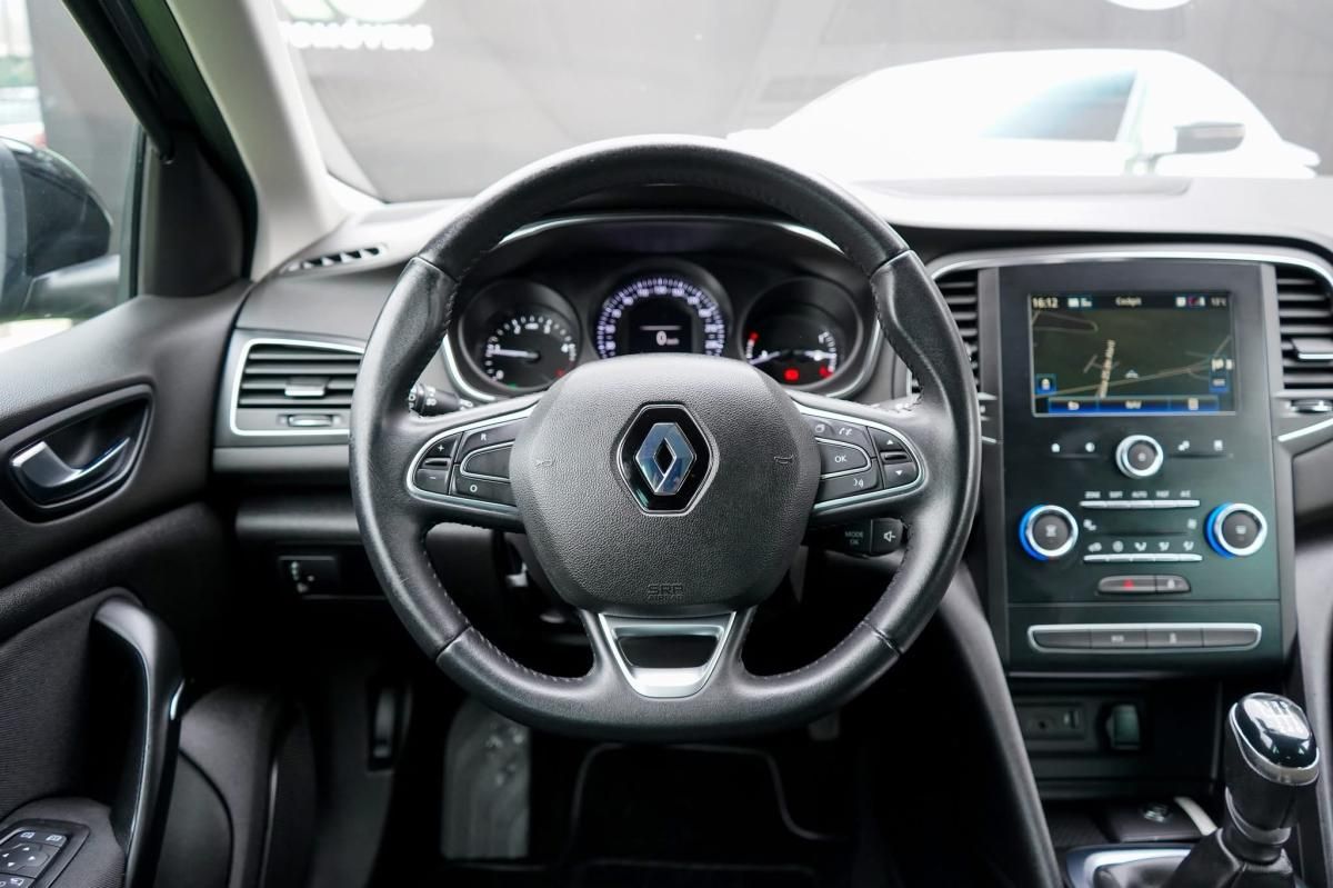 renault-megane-sport-tourer-2019-diesel-1461cc