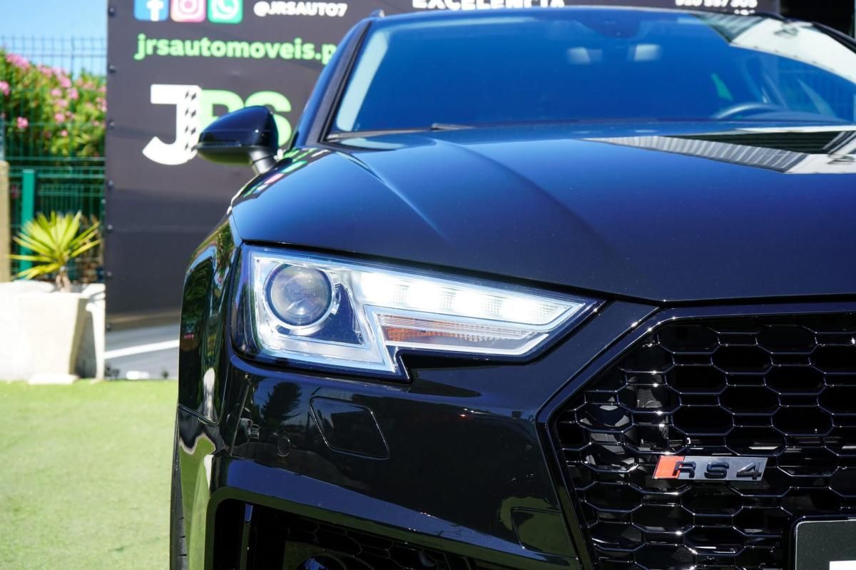 audi-a4-avant-2019-diesel-1968cc