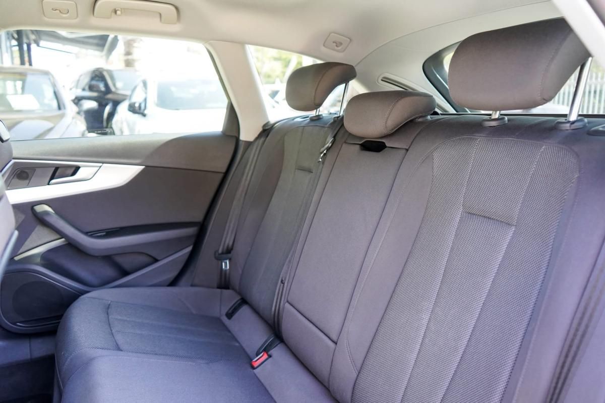 audi-a4-avant-2019-diesel-1968cc