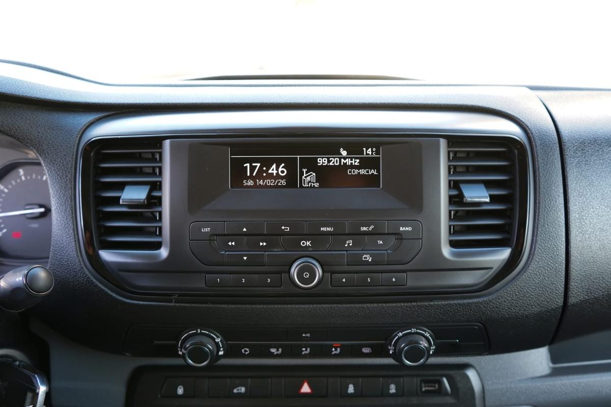 peugeot-expert-2017-diesel-1560cc