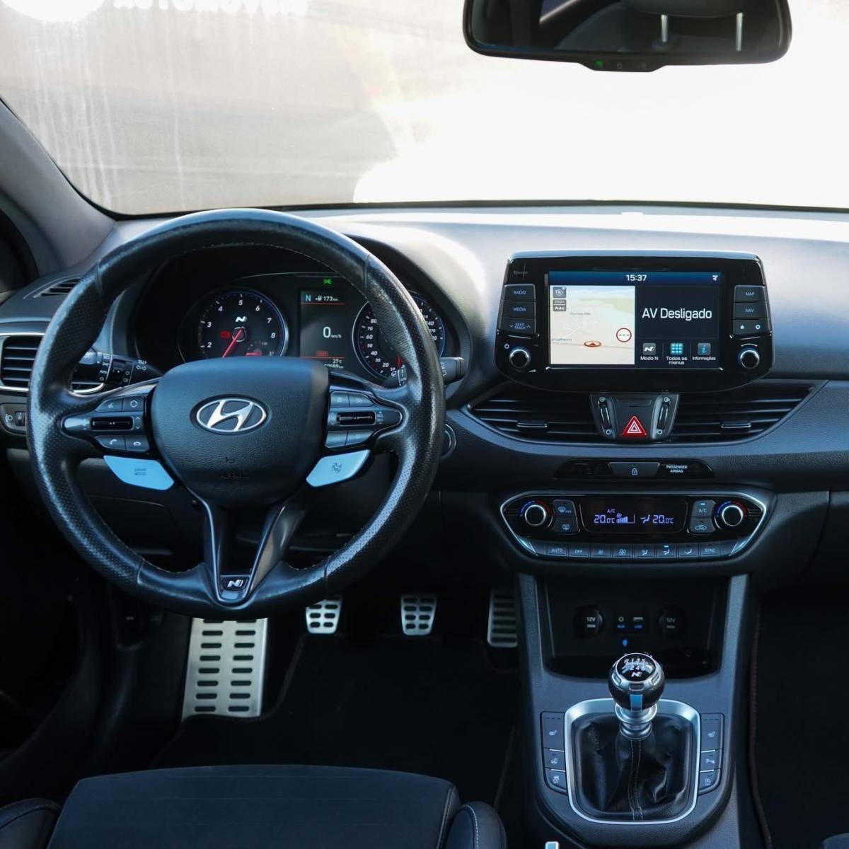 hyundai-i30-2018-gasolina-1998cc