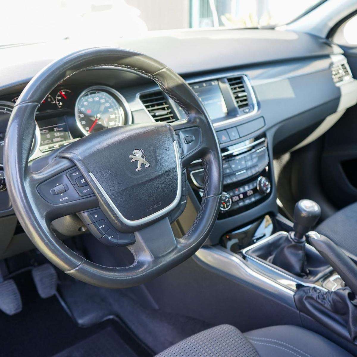 peugeot-508-sw-2014-diesel-1560cc