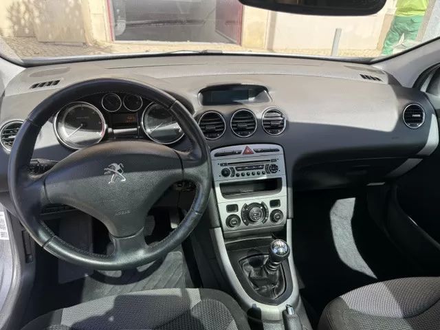peugeot-308-sw-2011-diesel-1560cc