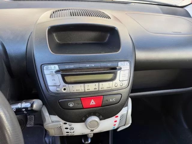 peugeot-107-2013-gasolina-998cc