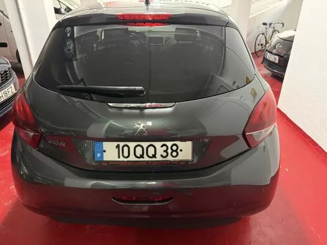 peugeot-208-2015-gasolina-1199cc