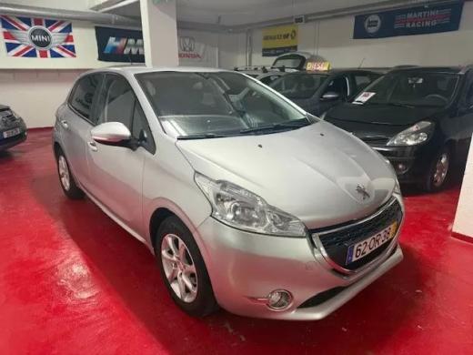peugeot-208-2014-gasolina-1199cc