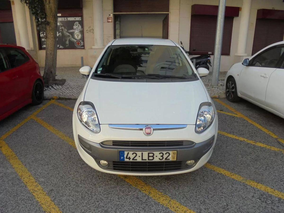 fiat-punto-2010-gasolina-1242cc