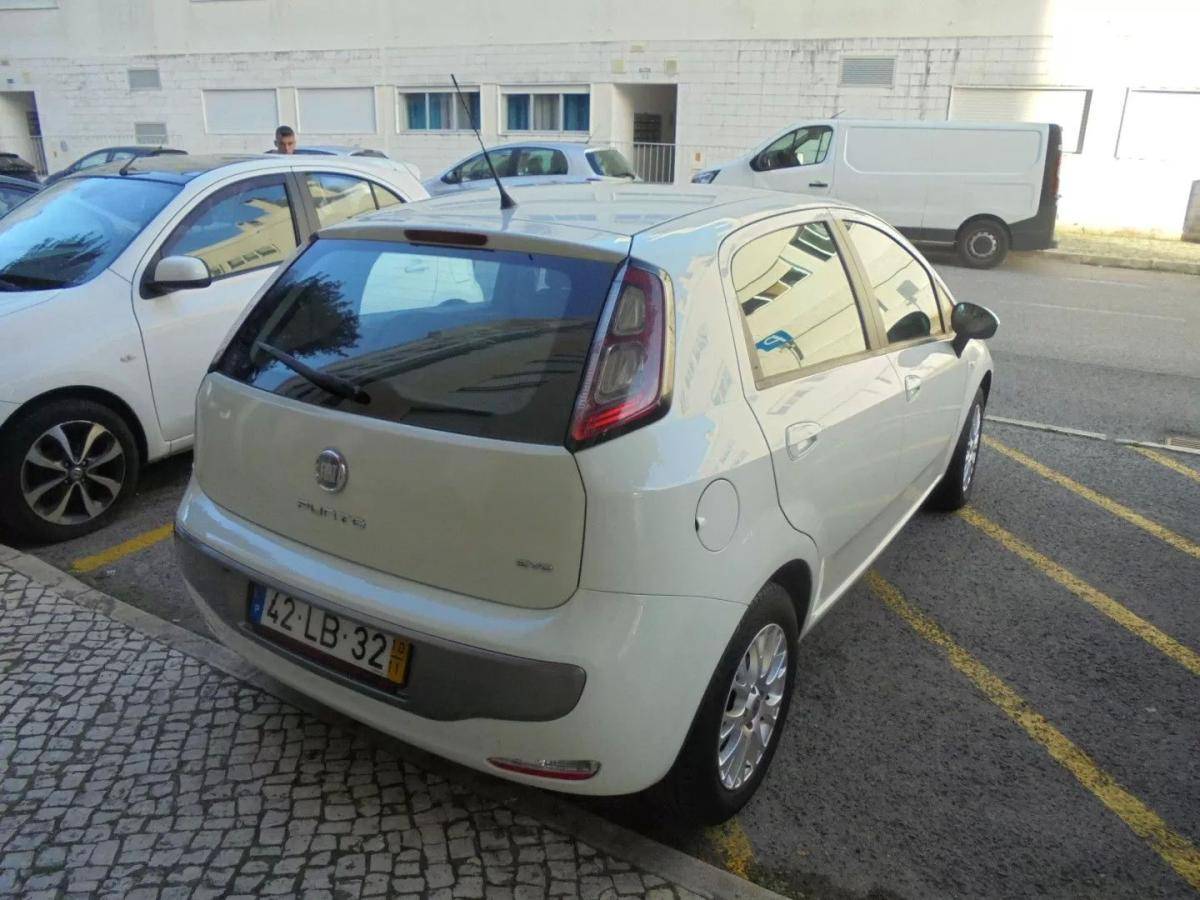 fiat-punto-2010-gasolina-1242cc