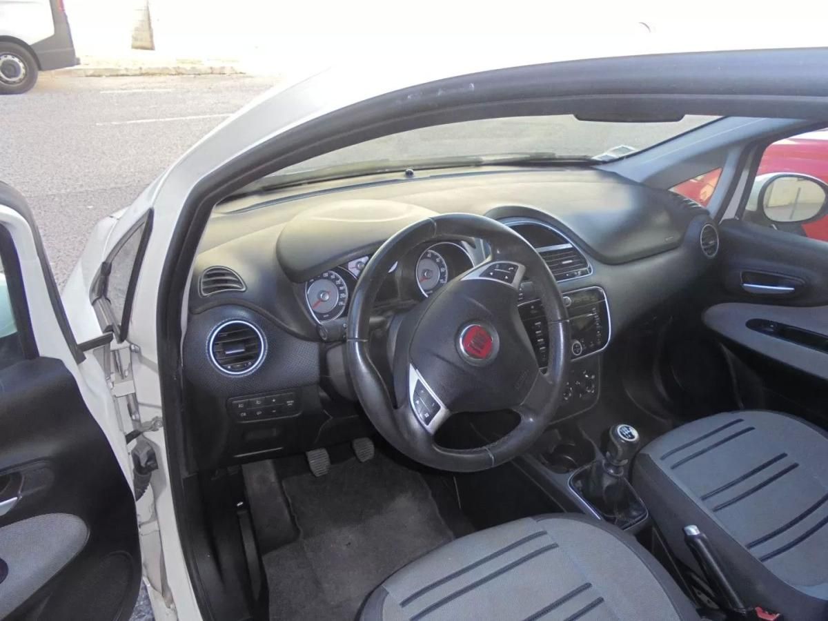 fiat-punto-2010-gasolina-1242cc